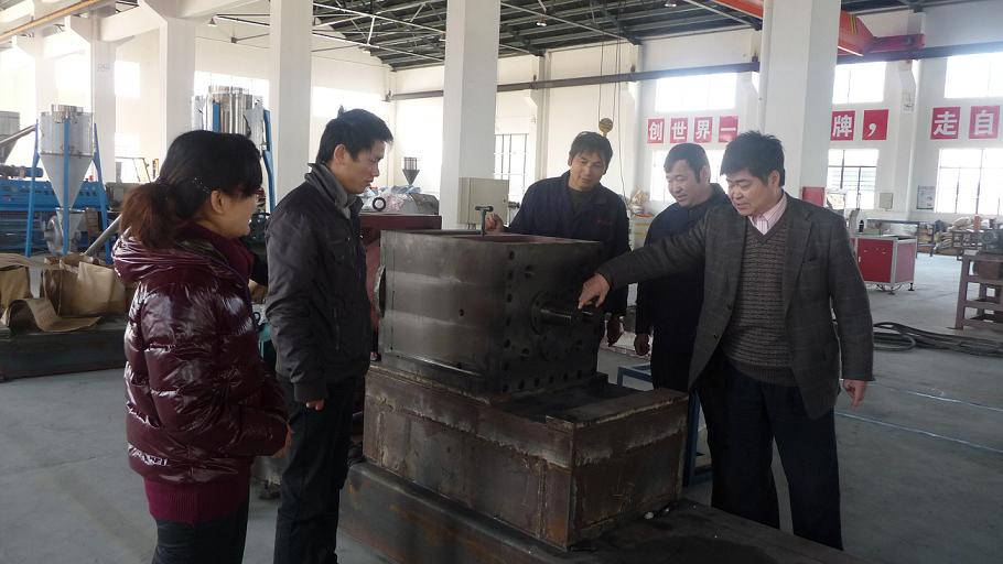通發(fā)公司以“創(chuàng)建學(xué)習(xí)型黨組織”為抓手，推動“企業(yè)科技創(chuàng)新”.jpg